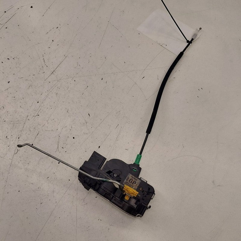 Chevy Trax Door Latch Lock Right Passenger Front  2022 2021
