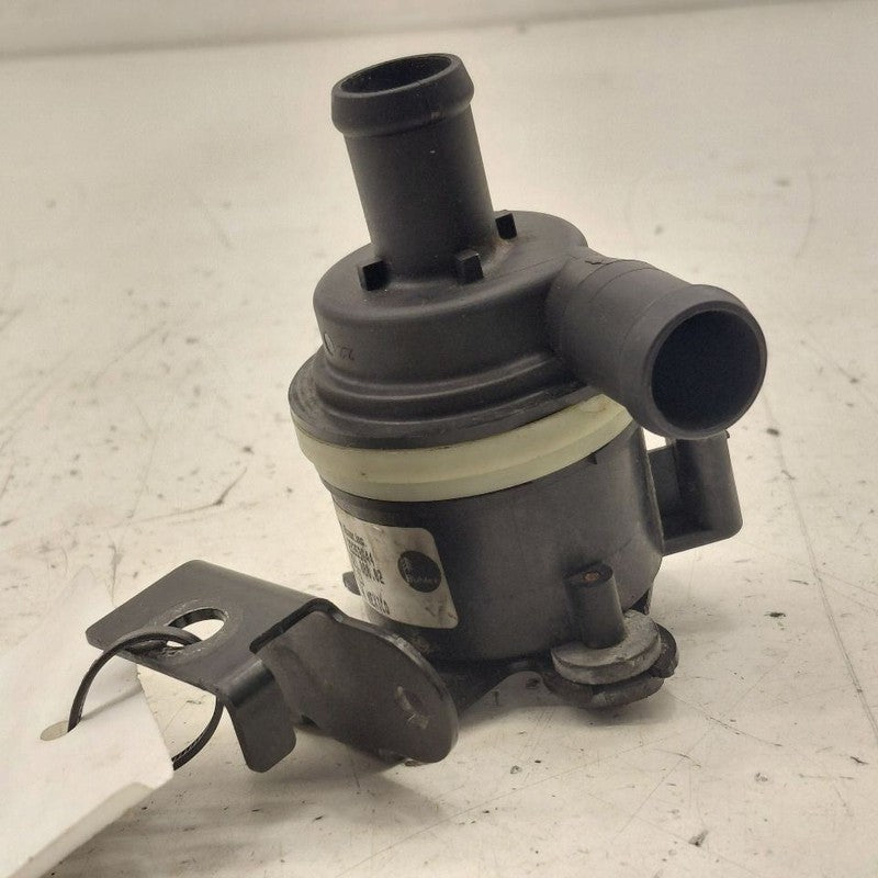 Coolant Water Pump Electric Motor Fits 16-19 Chevy Volt