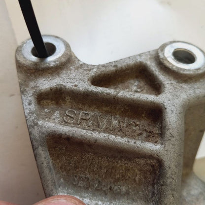 Volvo S60 Exhaust System Pipe Bracket 2018 2017 2016
