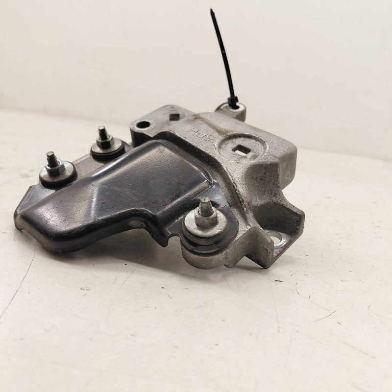 Honda CR-V Engine Fuel Pump Cover Bracket 2.4 2019 2018 2017