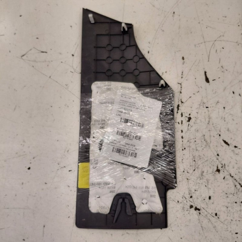 Kia Sorento Driver Left Front Center Console Trim {84614C6000} 2018 20