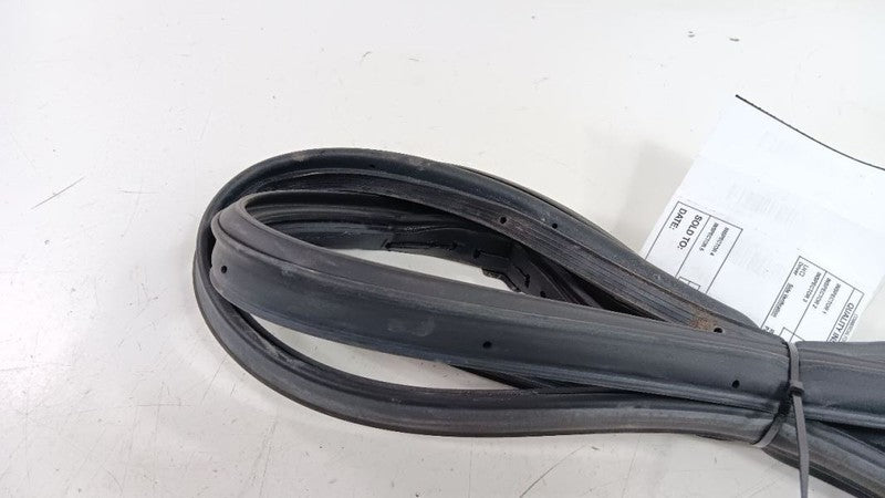 2014 Toyota Prius On Door Seal Rubber Left Driver Rear Back