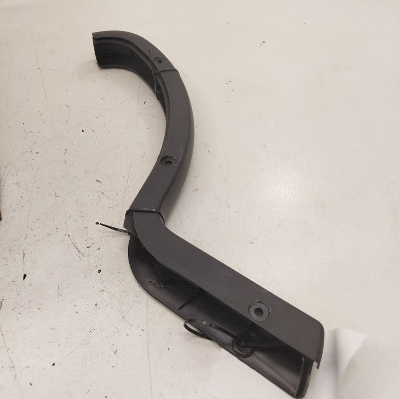 Chrysler 300 Trunk Hinge Trim Covers {1KL47TRMAA} 2017 2018 2019