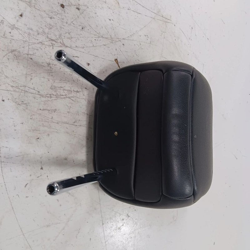 Nissan LEAF Seat Headrest Front Head Rest  2013 2014 2015 2016 2017