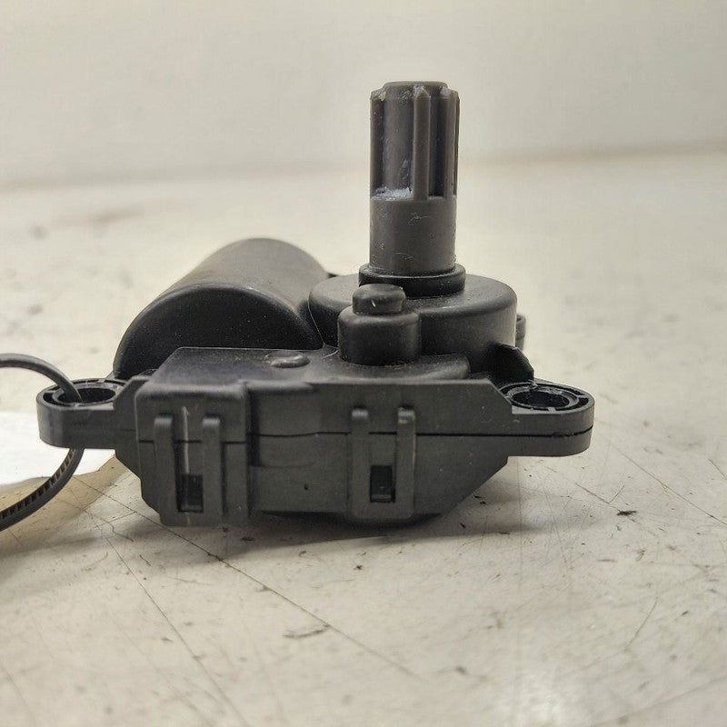 Kia Sorento Flap Door Motor Heater AC Door Actuator  2018 2017 2016