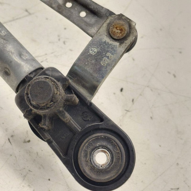 Alfa Romeo Stelvio Windshield Wiper Transmission Linkage 2018 2019 202