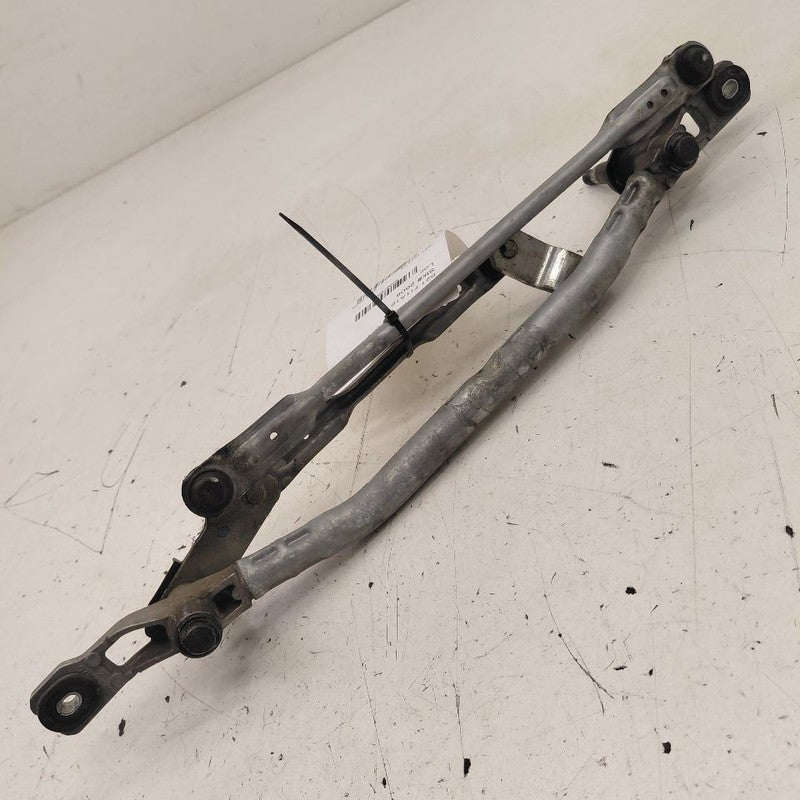 Fiat 500 X Model   Windshield Wiper Transmission Linkage 2016 2017