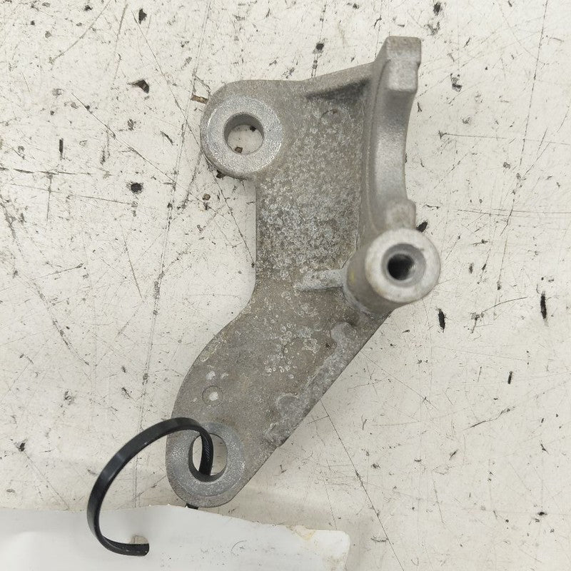 Buick Encore GX Shift Cable Mount Bracket  1.3 2022 2023 2024 2025