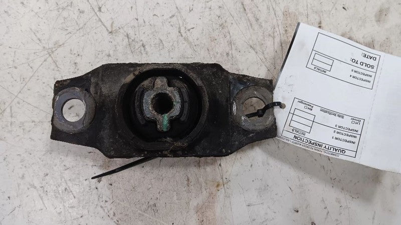 Fiat 500 Engine Motor Mount Left Driver  2012 2013 2014 2015 2016 2017