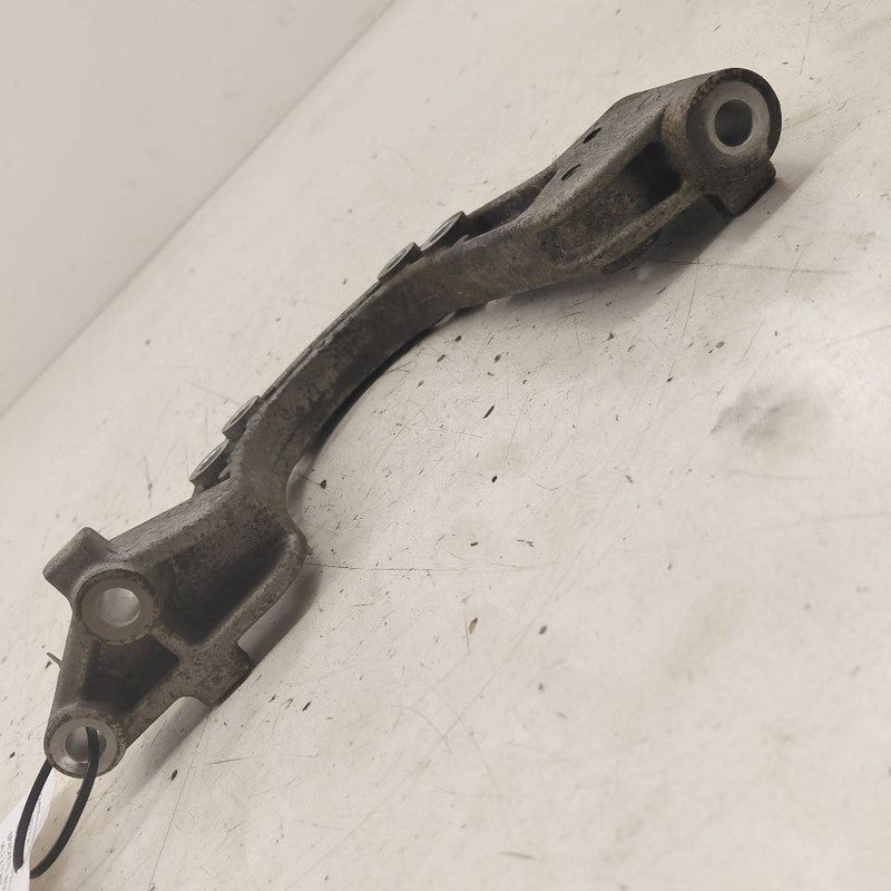 Jeep Cherokee Transfer Case Mount Bracket  2019 2020 2021