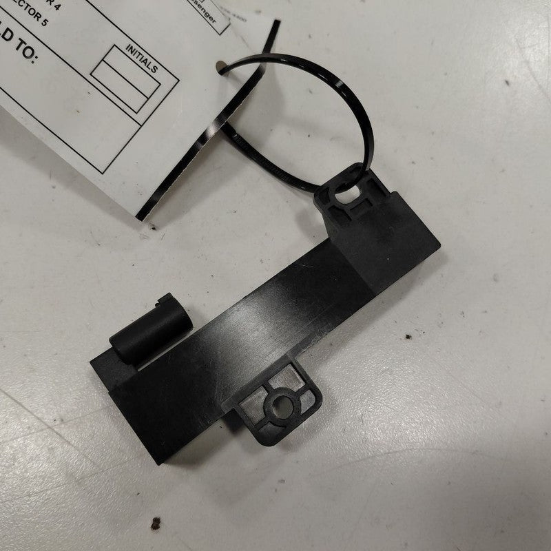 Grand Cherokee Keyless Entry Antenna Module {64469T} 2017 2018 2019 2020