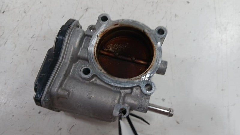 Throttle Body Valve Fits 17-19 IMPREZA OEM