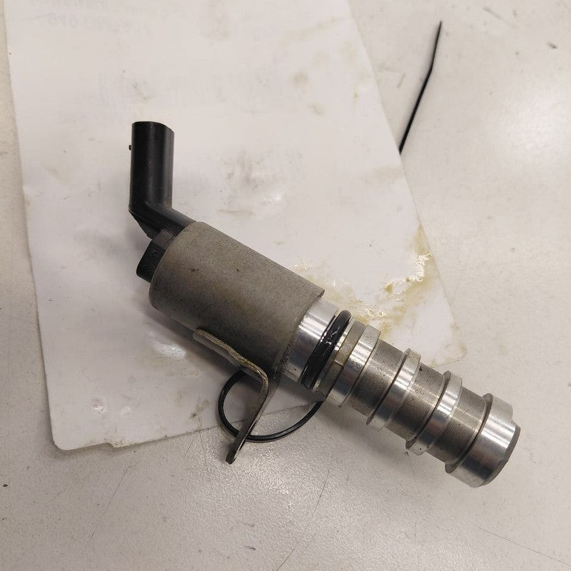 Chevy Volt Variable Timing Gear Oil Control Valve Solenoid Cylinder He