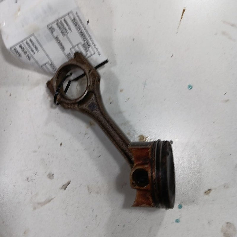 Honda Civic Single Piston With Connecting Rod   1.5L 2018 2017 2016