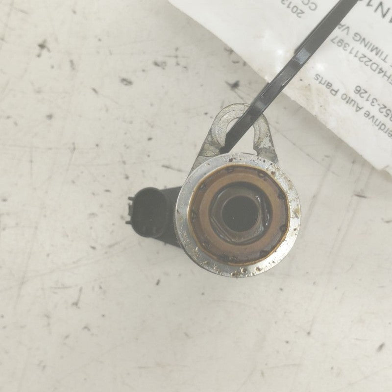 Volvo S60 Variable Timing Gear Oil Control Valve Solenoid Cylinder Hea