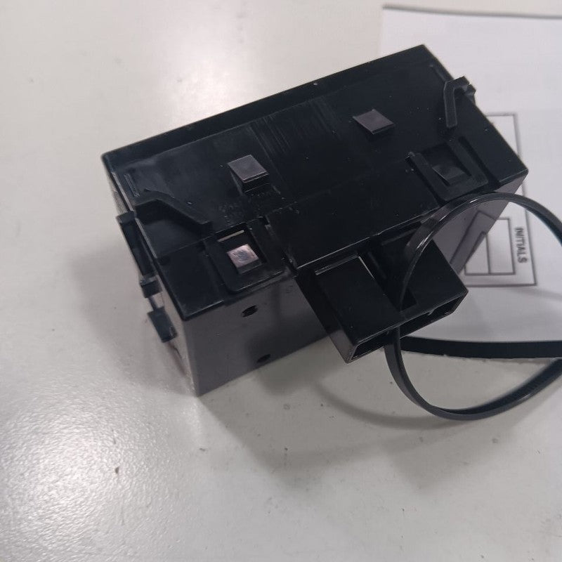 Toyota Corolla Dash Center Clock {83910-12650} 2019 2018 2017 OEM