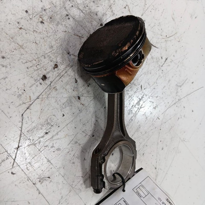 Ford Taurus Single Piston With Connecting Rod   2019 2018 2017 2016 20