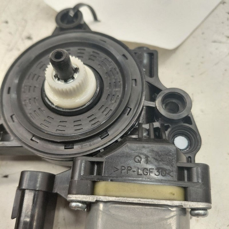 Driver Left Front Power Window Motor Automatic Down Only 17-22 Kia Spo