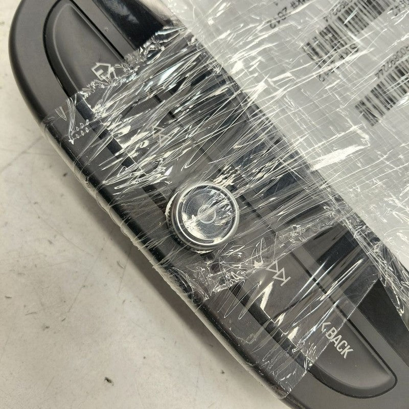Info-GPS-TV Screen Fits 16-17 MALIBU