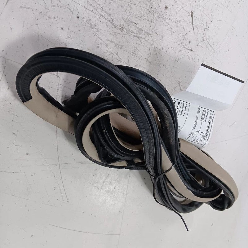 Nissan Maxima On Body Door Jamb Seal Rear Right Passenger Back 2014 2013 2012 11