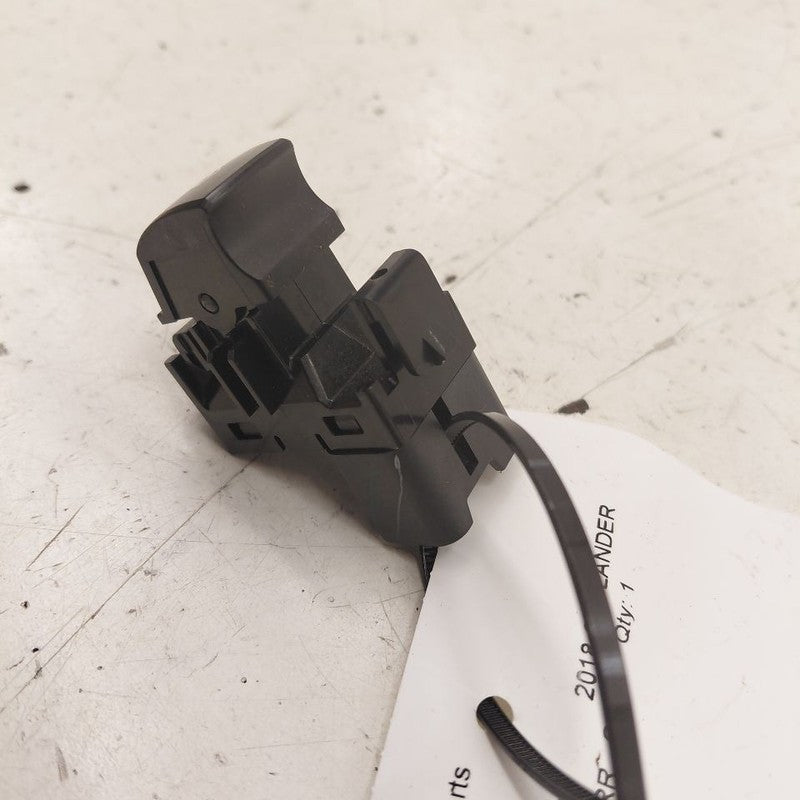 Mitsubishi Outlander   Power Window Switch Right Passenger Rear  2018 