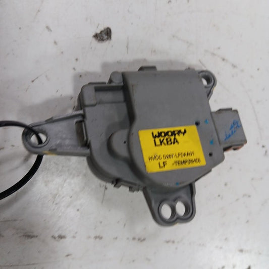 Kia Optima Flap Door Motor Heater AC Door Actuator  2018 2017 2016