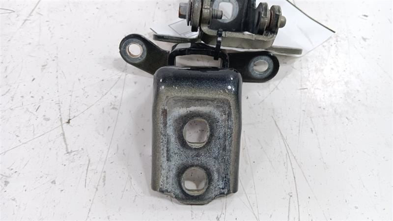 Buick Lacrosse Door Hinge Set Left Rear 2013 2014 2015 2016