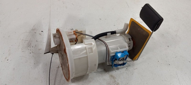 Fuel Pump Assembly 1.6L DOHC Cvvt Fits 06-11 ACCENT  OEM
