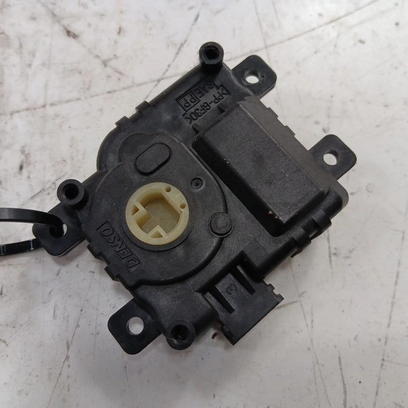 Mazda CX-9 Flap Door Motor Heater AC Door Actuator  2016 2017 2018 OEM