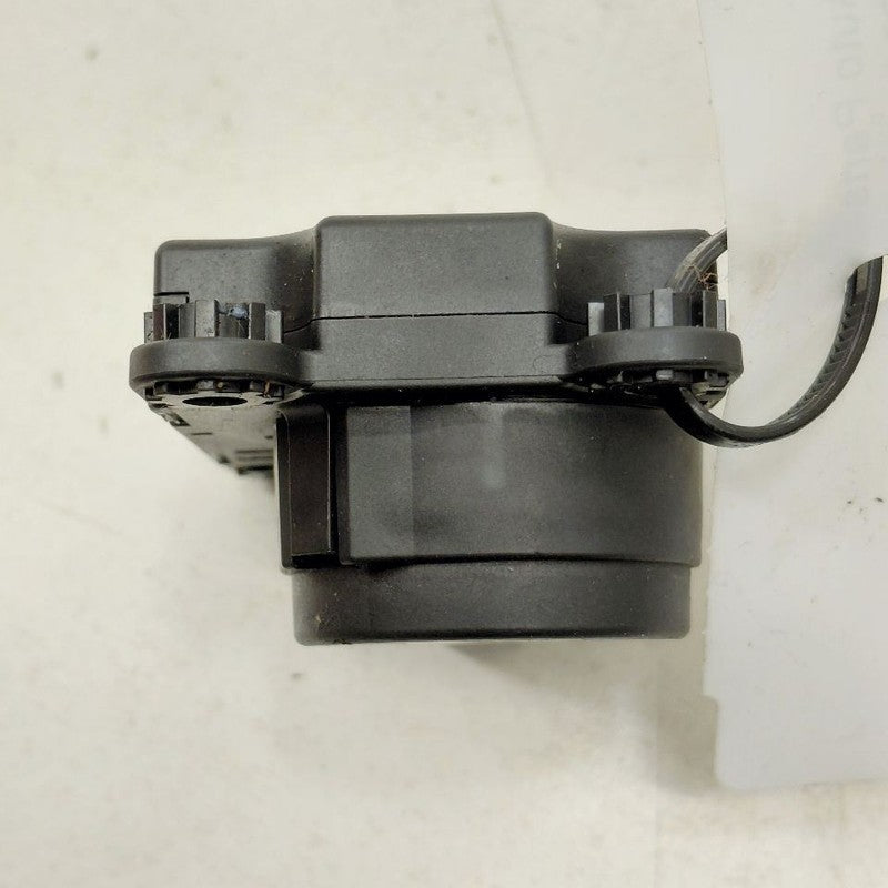 Chevy Trailblazer Flap Door Motor Heater AC Door Actuator  2023 2022 2