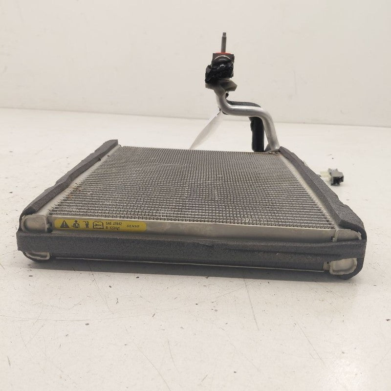 Air Conditioner AC Evaporator Fits 20-24 Lincoln Corsair