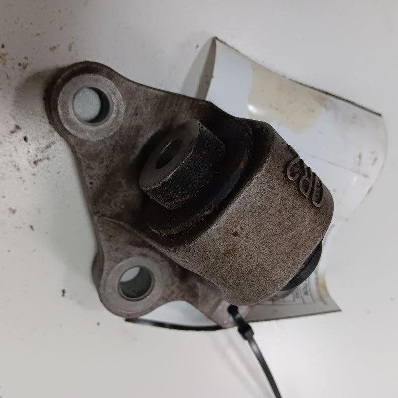 Nissan Altima Engine Motor Mount Bracket Rear Back  2.5L 2017 2016 OEM