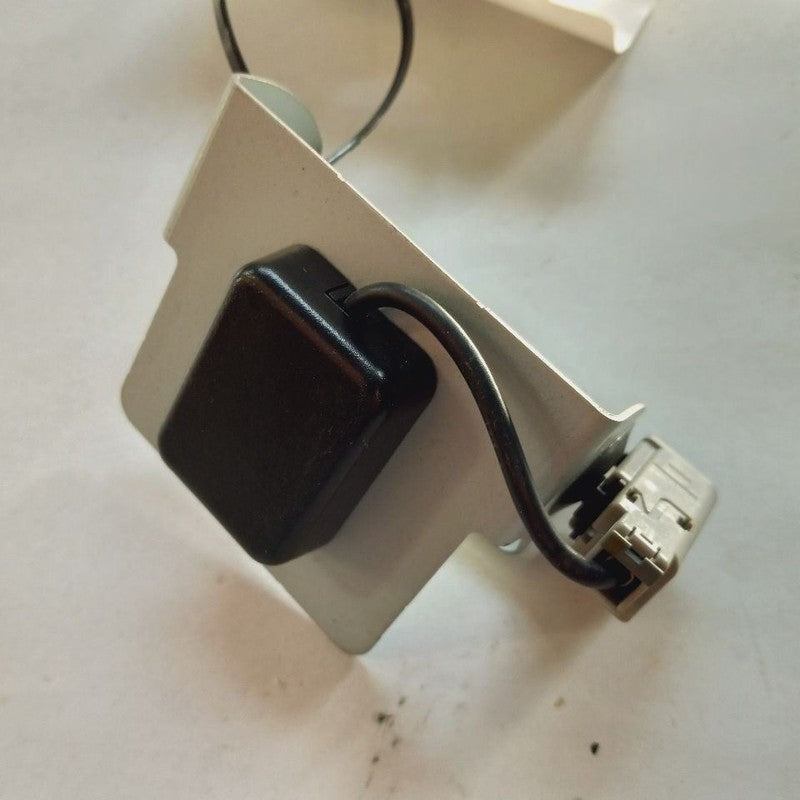 Honda CR-V GPS Navigation Antenna Unit {39835TLAA011M1} 2017 2018 2019