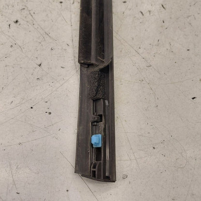 Hyundai Kona Door Glass Window Weather Strip Trim Rear Right Passenger