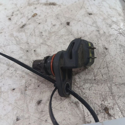 Hyundai Elantra 2.0 Camshaft Cam Shaft Position Sensor  2017 2018 2019 2020