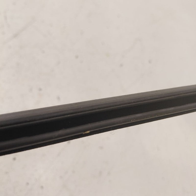 Chevy Trax Door Glass Window Weather Strip Trim Rear Right Passenger S
