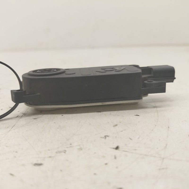 Ford Escape Grill Shutter Actuator {LX6B8476BA} 2020 2021 2022