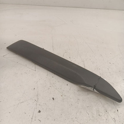 Cadillac XTS Passenger Right Rear Door Arm Rest      2016 2017 2018