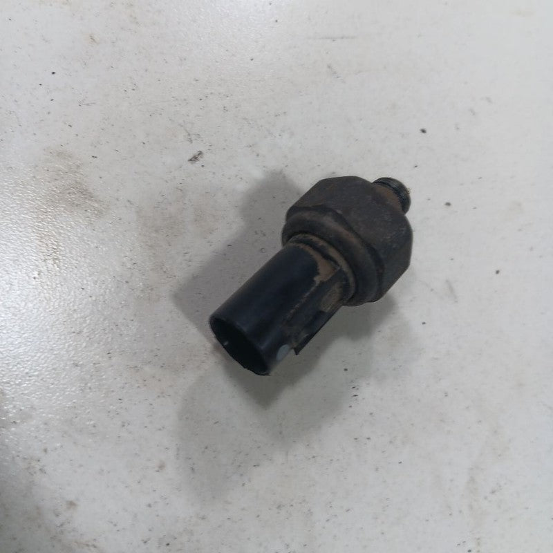 Kia Sorento Oil Pressure Sensor 2.4 2018 2017 2016 OEM