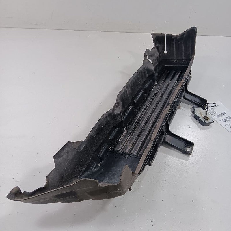 Nissan Sentra Air Shutter Fits 20-23