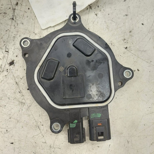 Nissan Rogue Variable Timing Gear Oil Control Valve Solenoid Cylinder 