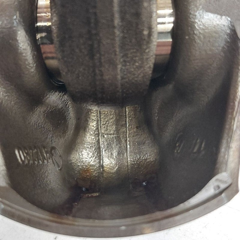 Volvo S60 Single Piston With Connecting Rod   2.0 2018 2017 2016