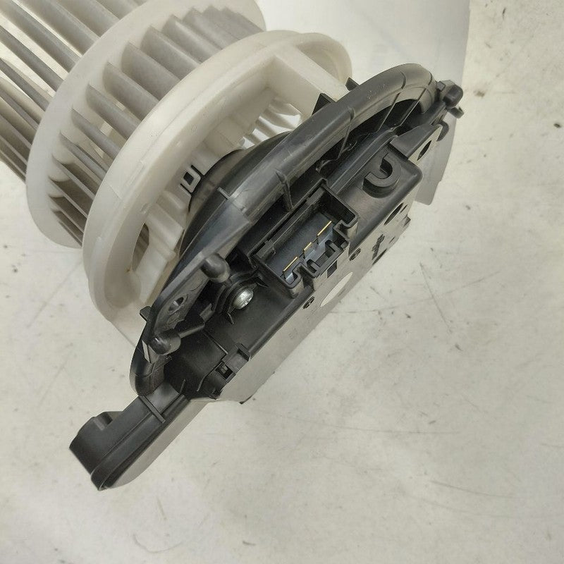 Front Blower Motor Heater With Plug-in Hybrid Fits 21-25 Toyota RAV4