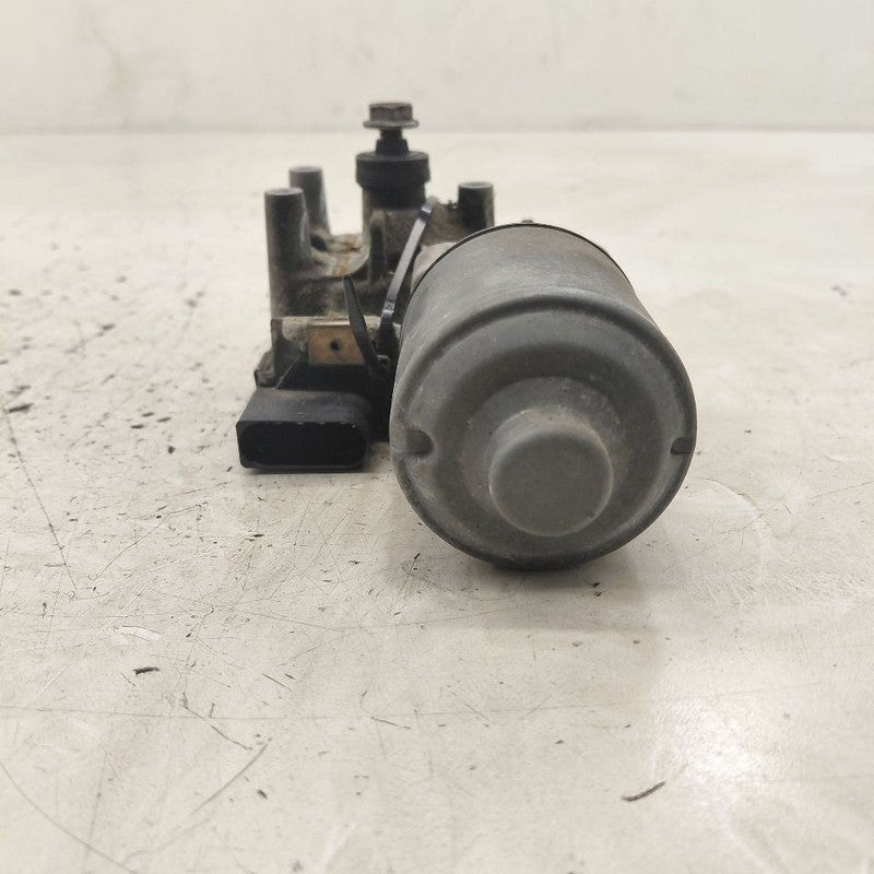 Front Windshield Wiper Motor VIN Y 1st Digit SWB Fits 14-18 Volvo S60