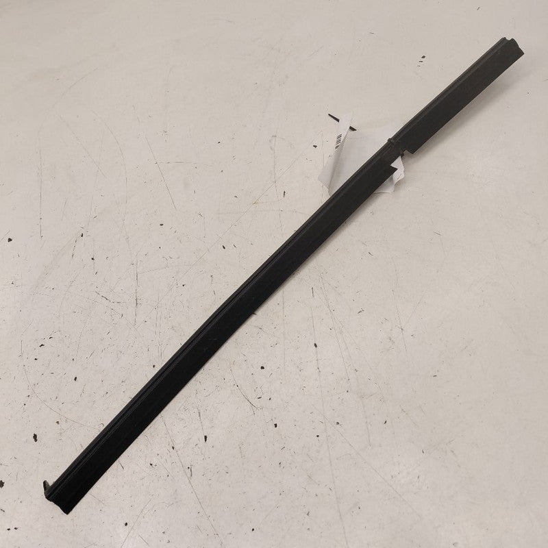 Chevy Trax Right Rear Weather Strip Interior  2022 2021