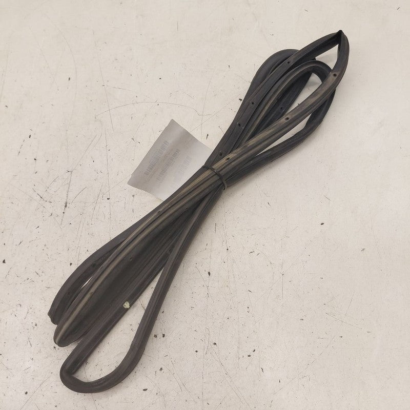 Jeep Cherokee On Door Seal Rubber Left Driver Rear Back  2019 2020 202