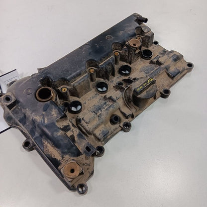 Toyota Yaris 1.5 Engine Cylinder Head Valve Cover  2020 2019 2018 2017 2016