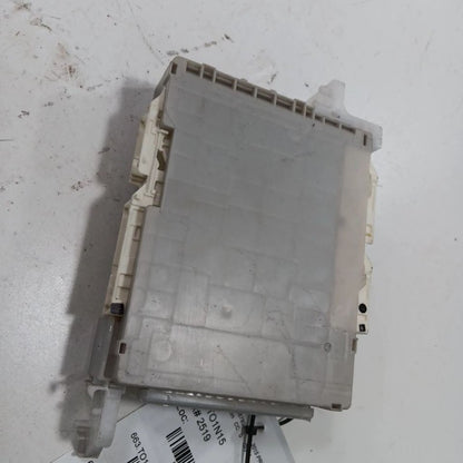 Toyota Prius C Cabin Fuse Box Interior Inner Under Dash  2017 2016 201