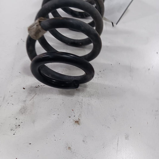 Coil Spring Rear Fits 14-18 Jeep Cherokee OEM