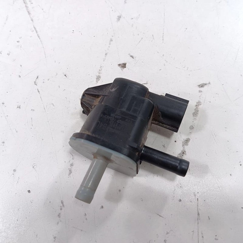 Legacy Outback 2.5 Vapor Purge Valve 16131AA060 2015 2016 2017 OEM